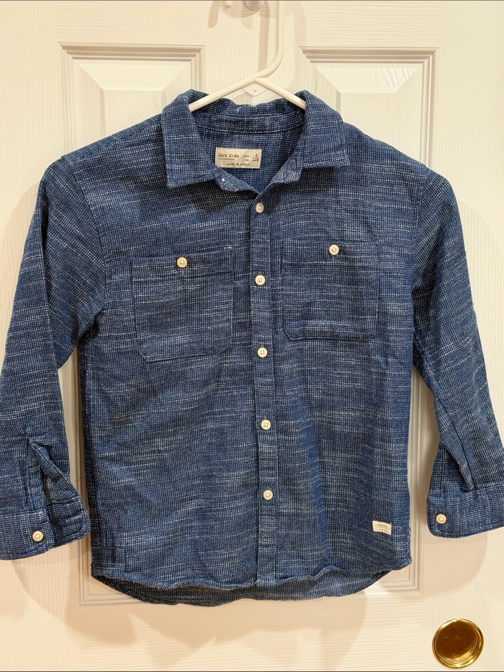 Zara Kids Blue Button-Down Shirt size 8